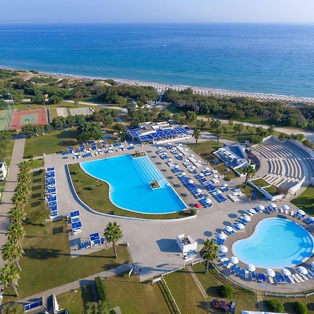 Futura Club Torre Rinalda Hotel Екстериор снимка