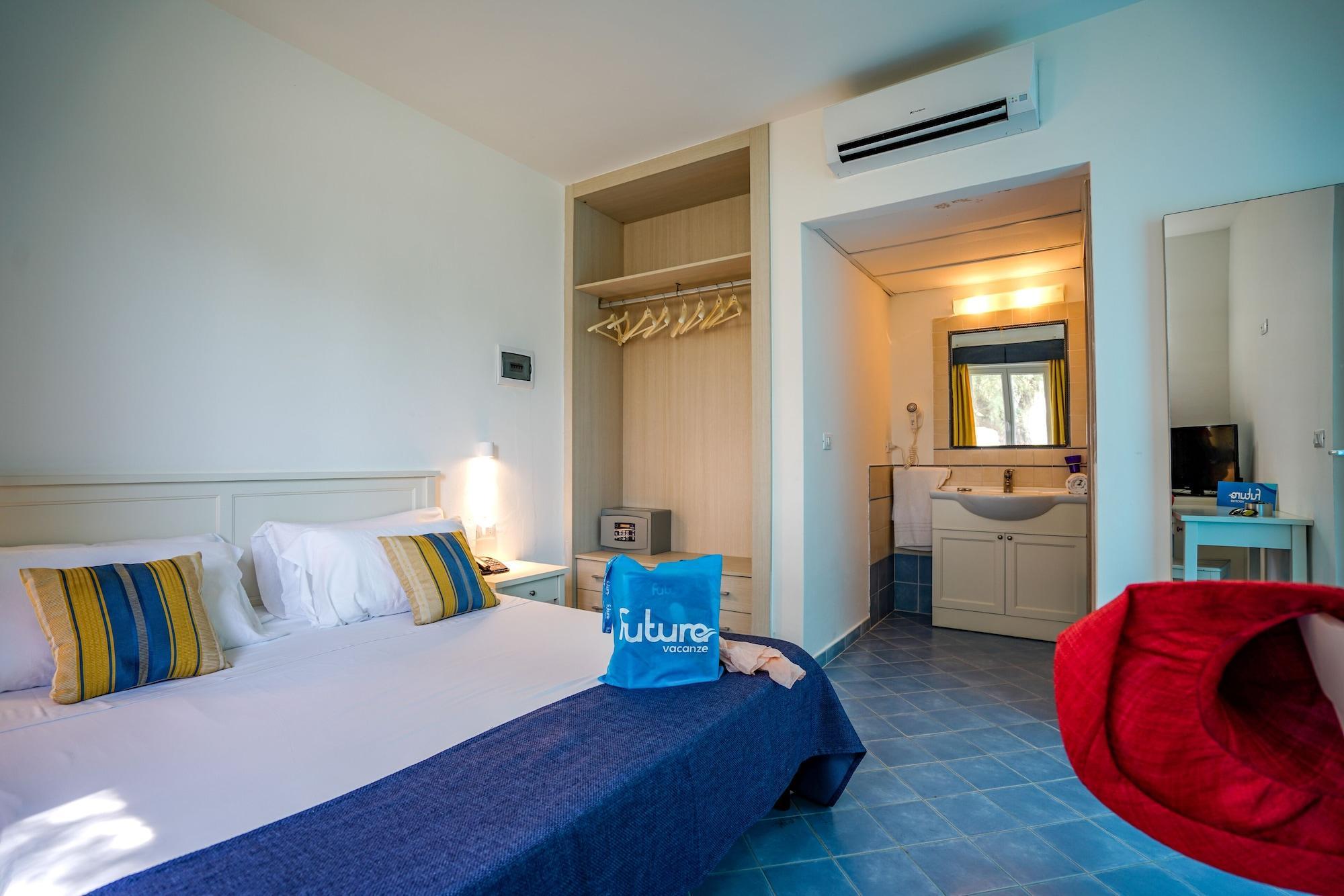 Futura Club Torre Rinalda Hotel Екстериор снимка